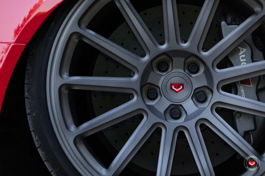 Колеса Audi RS4 Avant on Vossen Wheels (GNS-3) 2019 года  (фото 18 из 28)